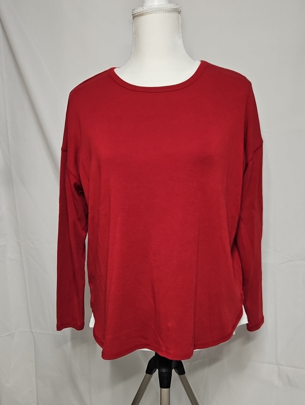 Westbound Petite Crewneck Top - Red